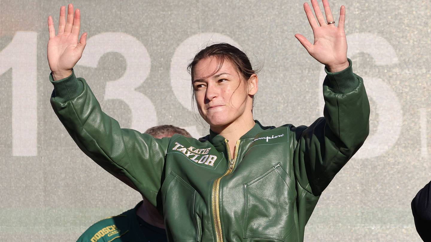 Katie Taylor vs Flora Pili: Karta walk i godziny transmisji pożegnalnej walki Irlandki