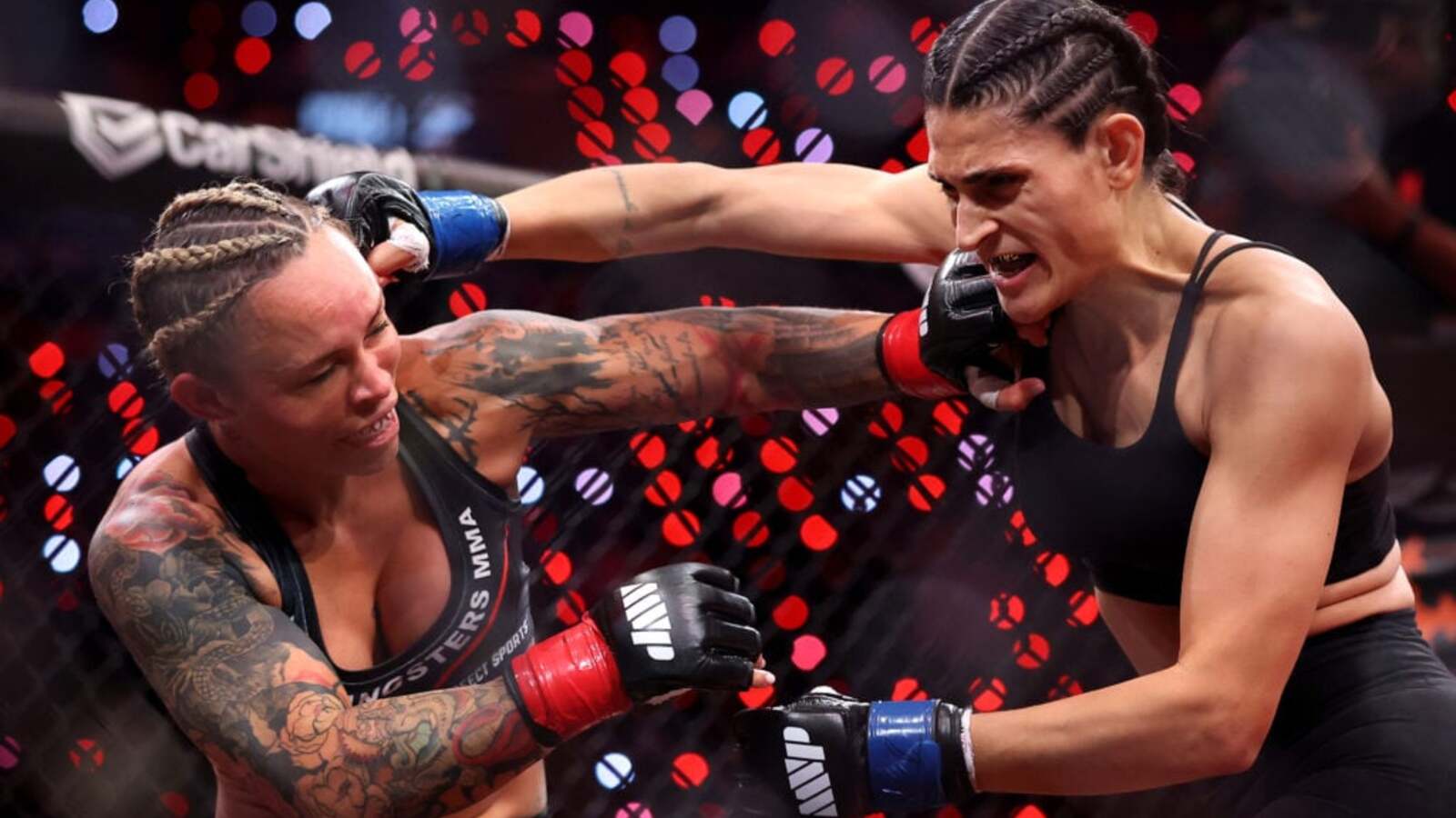 Alex Pereira wspiera siostrę po jej zwycięstwie na gali Rondy Rousey