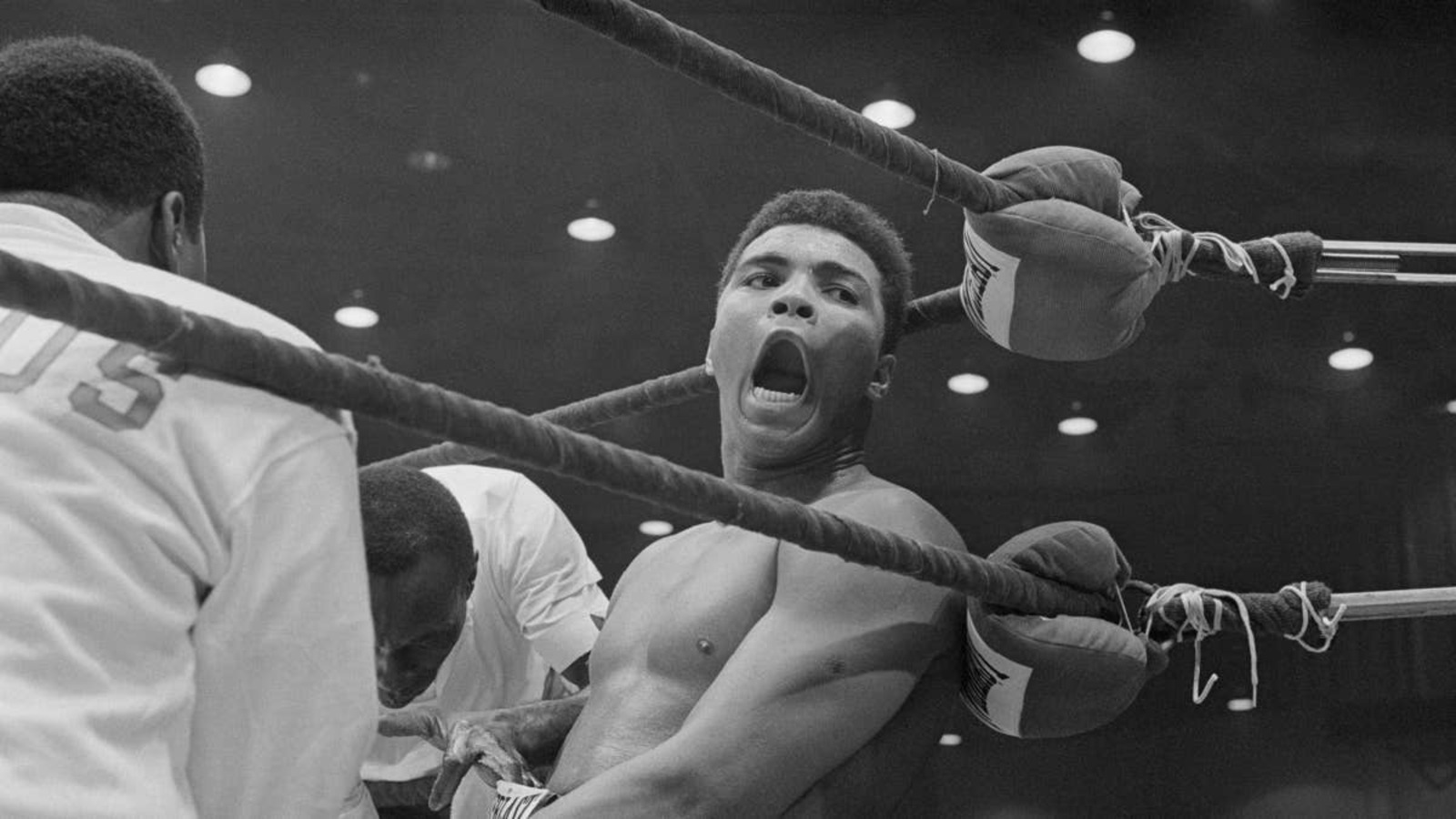 Muhammad Ali vs. Sonny Liston: Rocznica starcia, które wstrząsnęło światem boksu