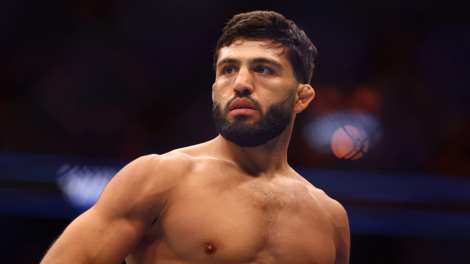 Arman Tsarukyan’s plan to move down to 145lbs branded ‘ridiculous’ by Kamaru Usman