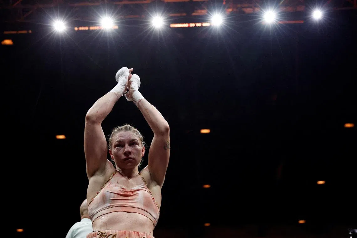 Lauren Price nie chce czekać na walkę z Claressą Shields. 'Dlaczego mamy zwlekać?'