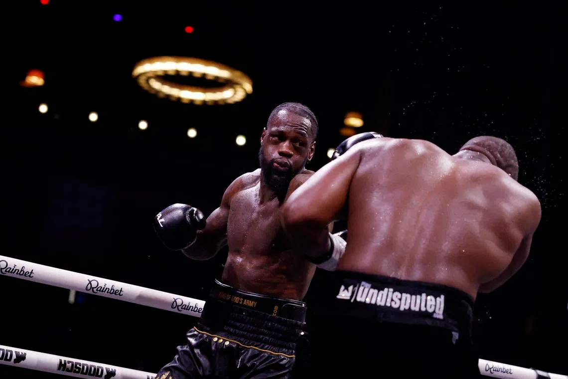 Deontay Wilder wygrywa z Derekiem Chisorą i wzywa Anthony'ego Joshuę