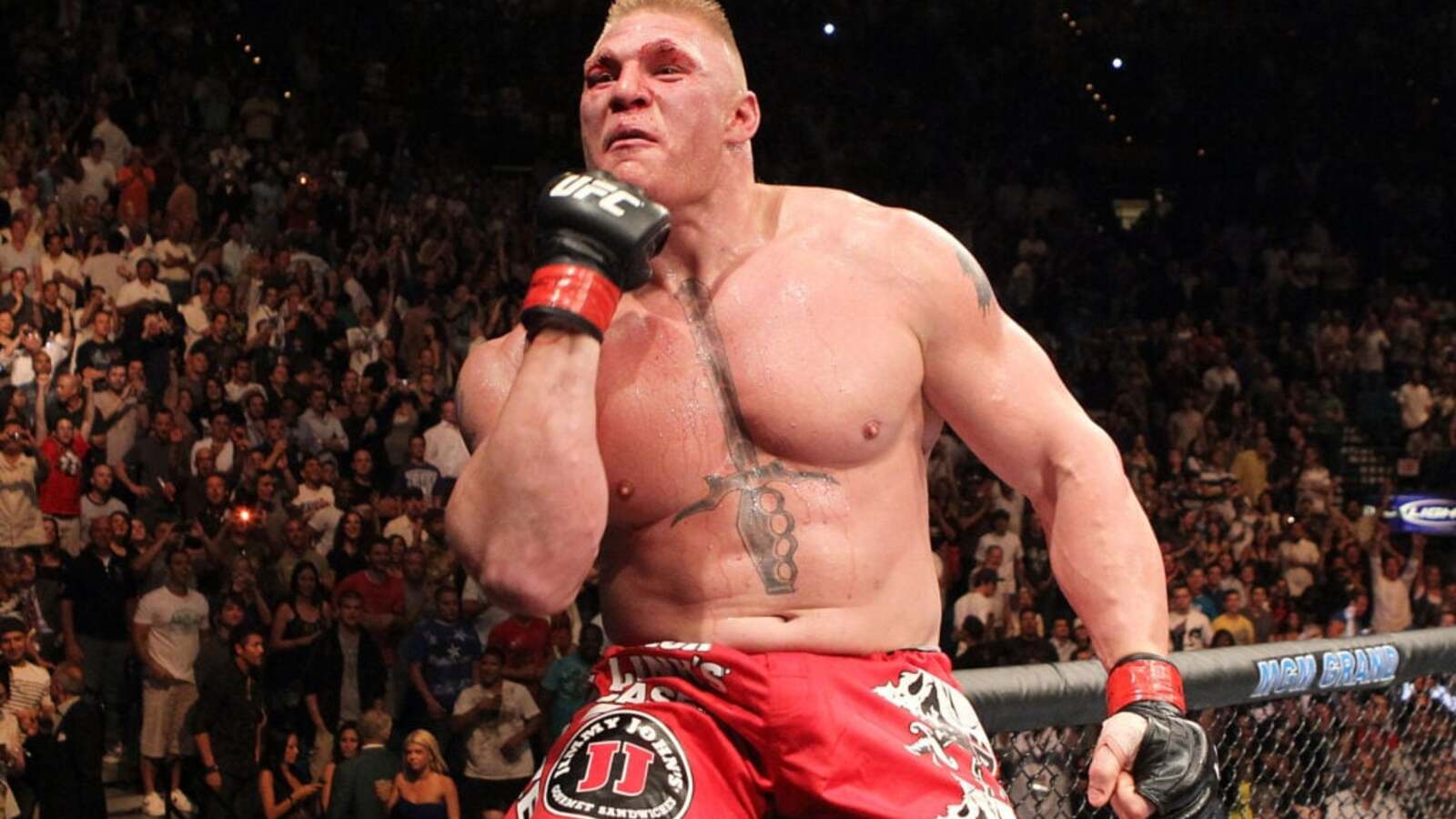 Brock Lesnar wyjaśnia znaczenie swojego słynnego tatuażu z mieczem