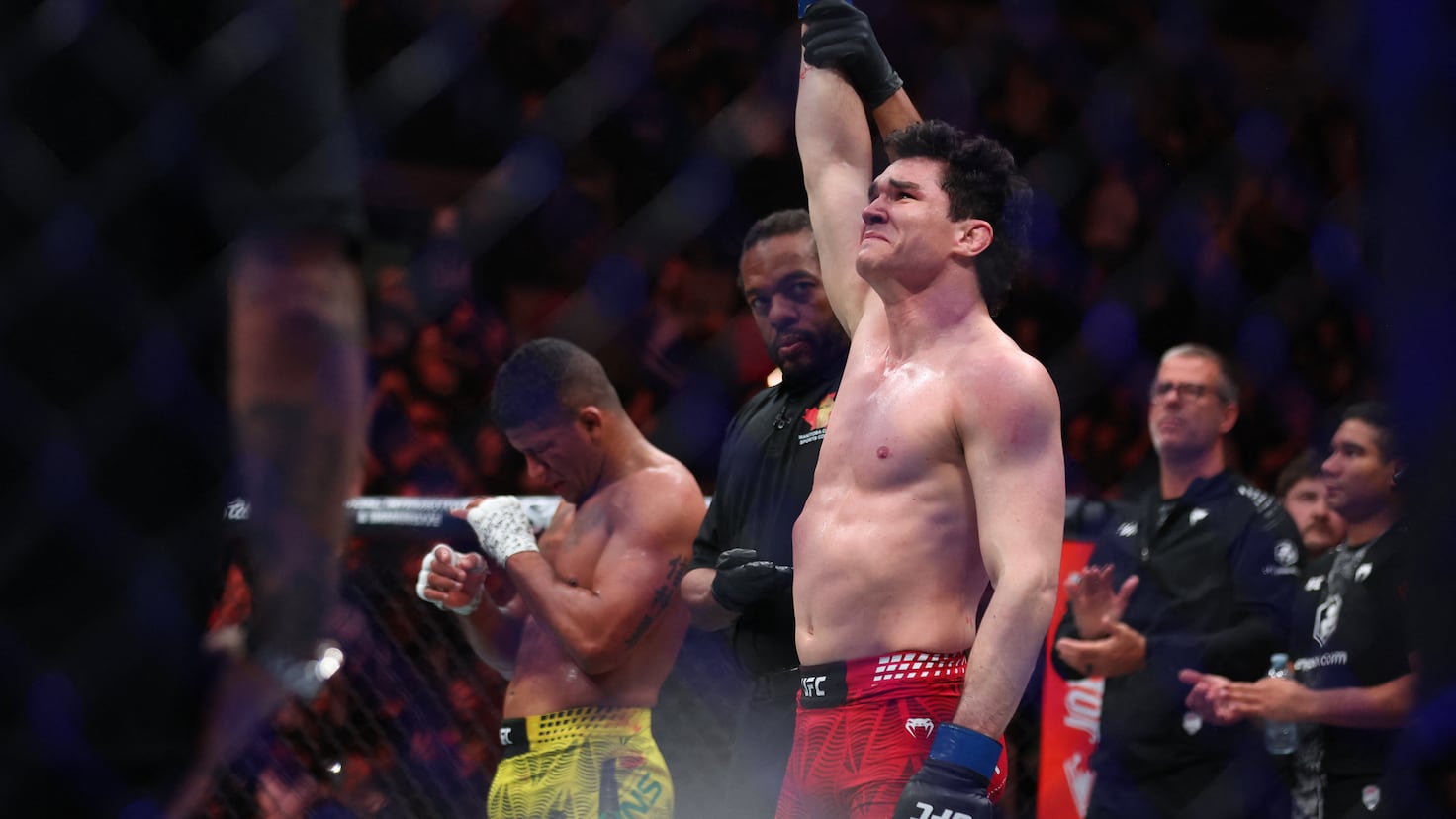 Gilbert Burns ogłasza zakończenie kariery MMA po porażce z Malottem