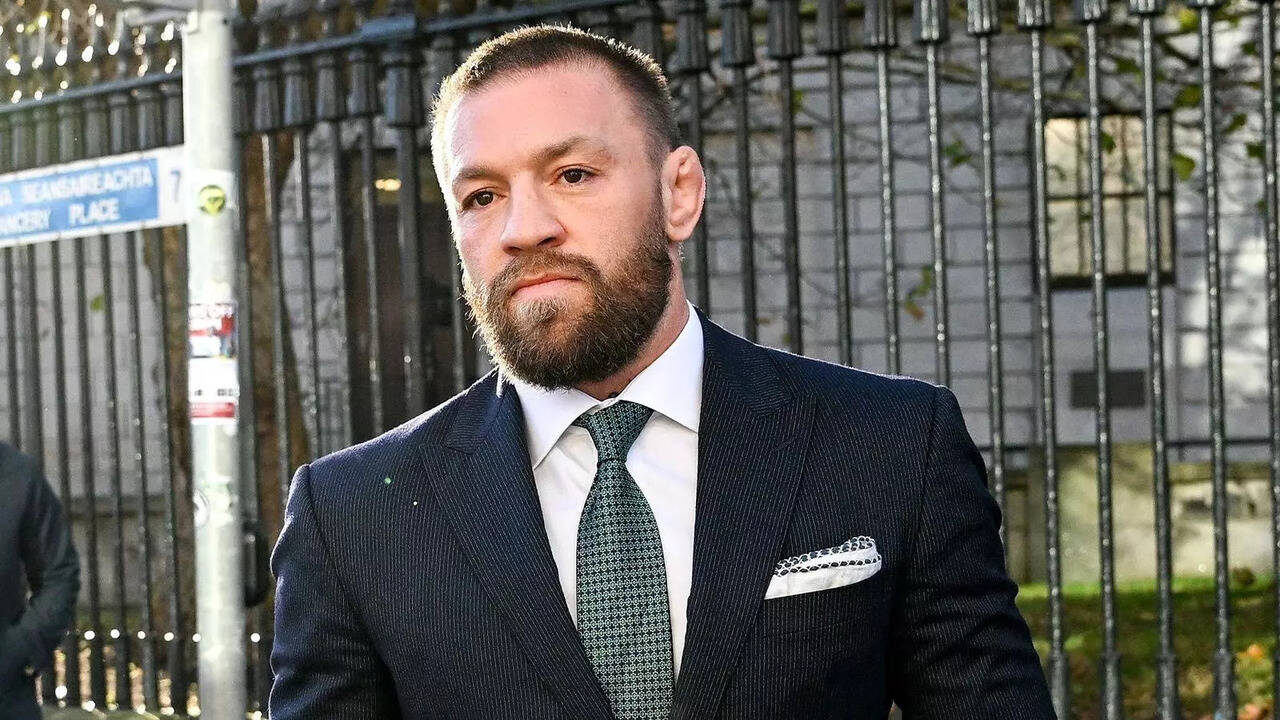 Czy powrót McGregora na UFC 329 przyćmi historyczną galę UFC Freedom 250 w Białym Domu?