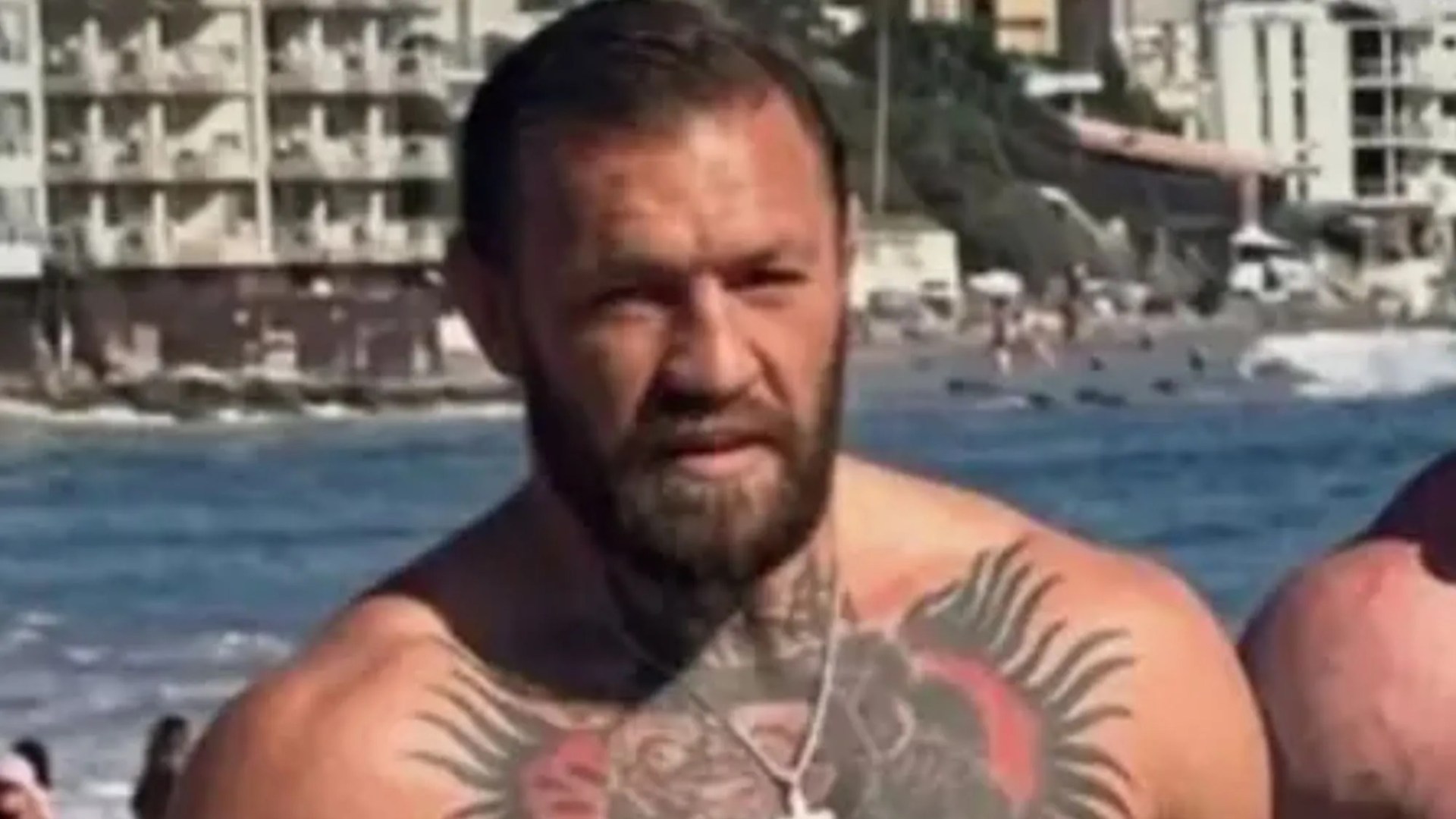 Conor McGregor wyśmiany przez fanów. Irlandczyk zapowiada walkę z Maxem Hollowayem na UFC 329