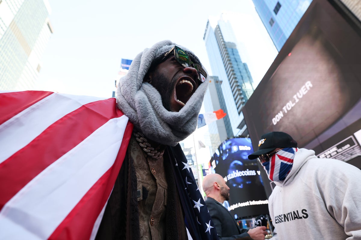 Deontay Wilder przed walką z Derekiem Chisorą: 'Oni was okłamują, manipulują wami'