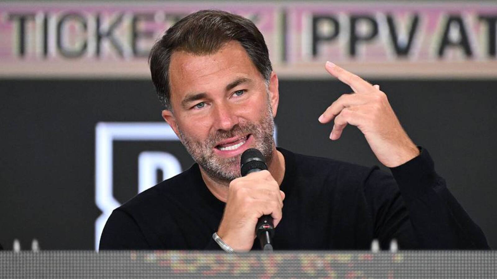 Eddie Hearn zapewnia: Walka Fury vs Joshua dojdzie do skutku pomimo problemów kontraktowych