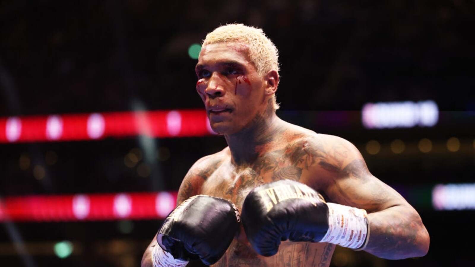 Eddie Hearn kwestionuje wiarygodność Conora Benna po wygaśnięciu kontraktu