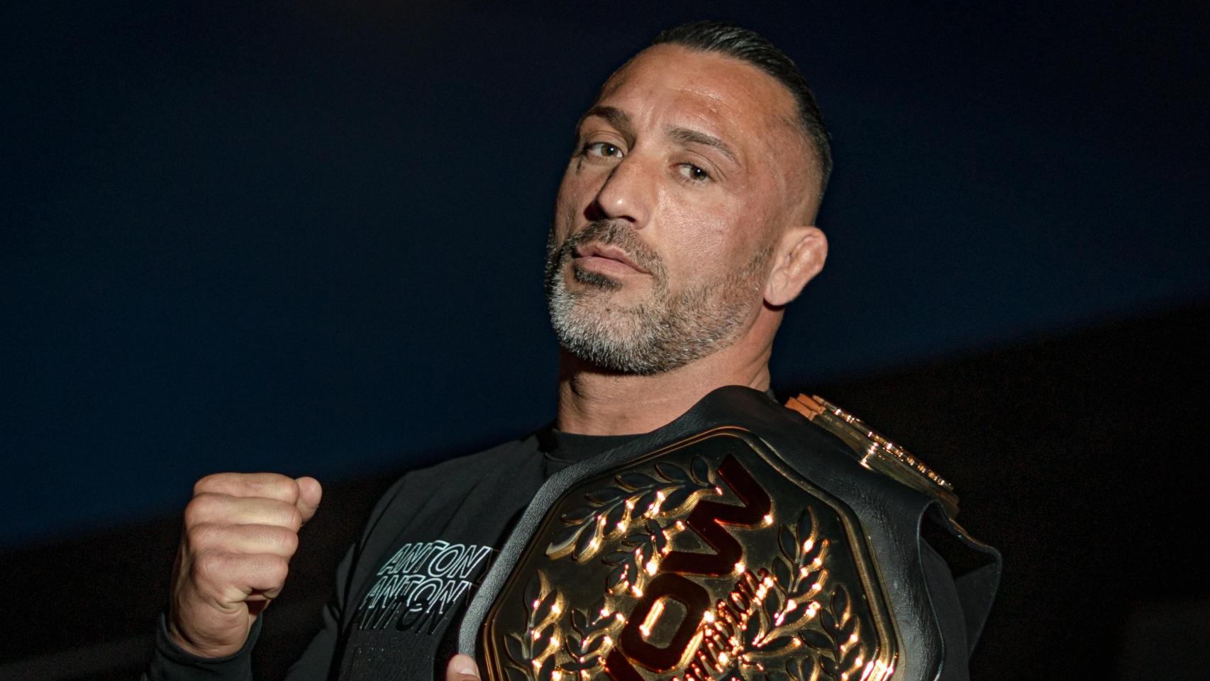 Enoc Solves broni tytułu WOW w historycznej gali w Walencji