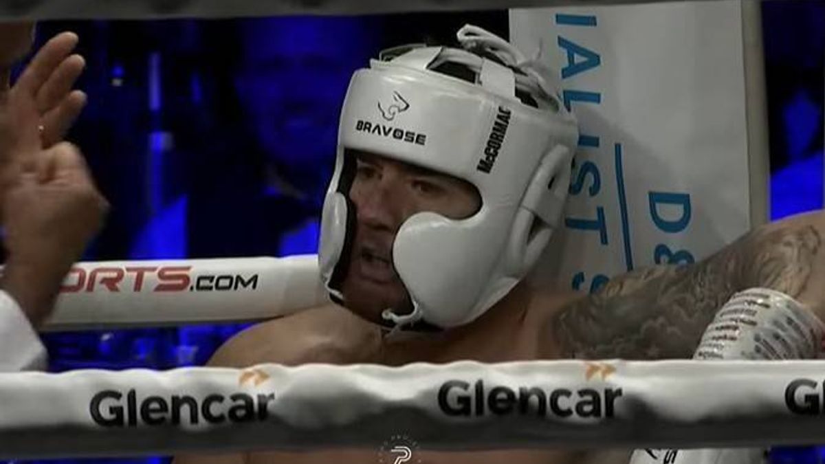 Ross McCormack znokautowany w pierwszej rundzie debiutanckiej walki bokserskiej