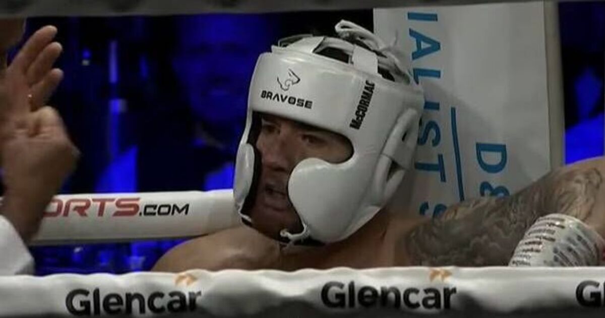 Ross McCormack znokautowany w debiucie bokserskim. Były napastnik Premier League przegrał w pierwszej rundzie