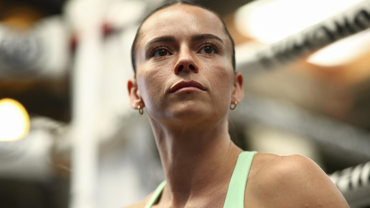 Skye Nicolson wycofuje się z obrony pasa WBC przez kontuzję