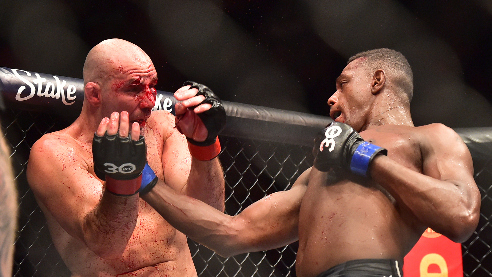 Former UFC champions Glover Teixeira and Mauricio ‘Shogun’ Rua to face one another in boxing match
