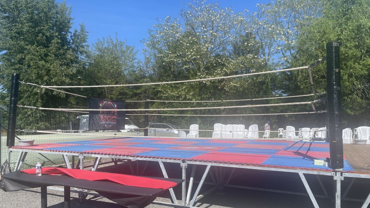 Nielegalna gala MMA w Tuluzie przerwana przez policję. Organizatorzy czują się oszukani