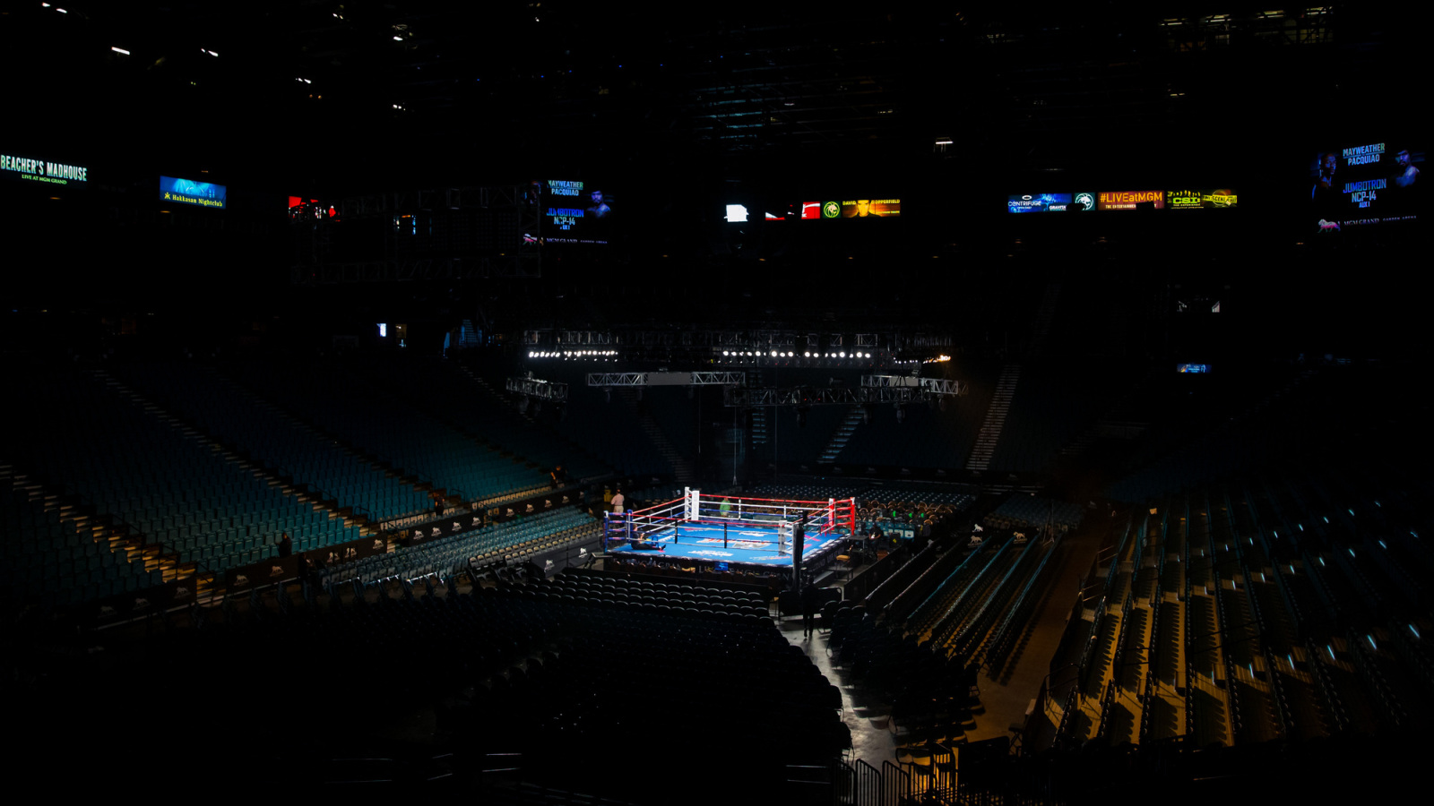 George Liddard vs. Tyler Denny: Walka o pasy mistrzowskie w Londynie