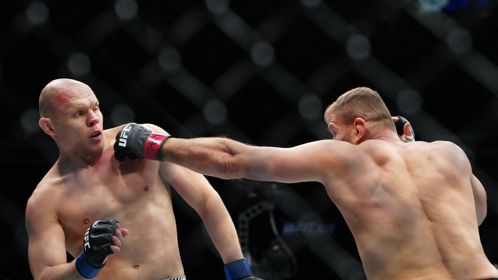 Bogdan Guskov komentuje kontrowersyjny żart Valtera Walkera podczas treningu w Gor MMA
