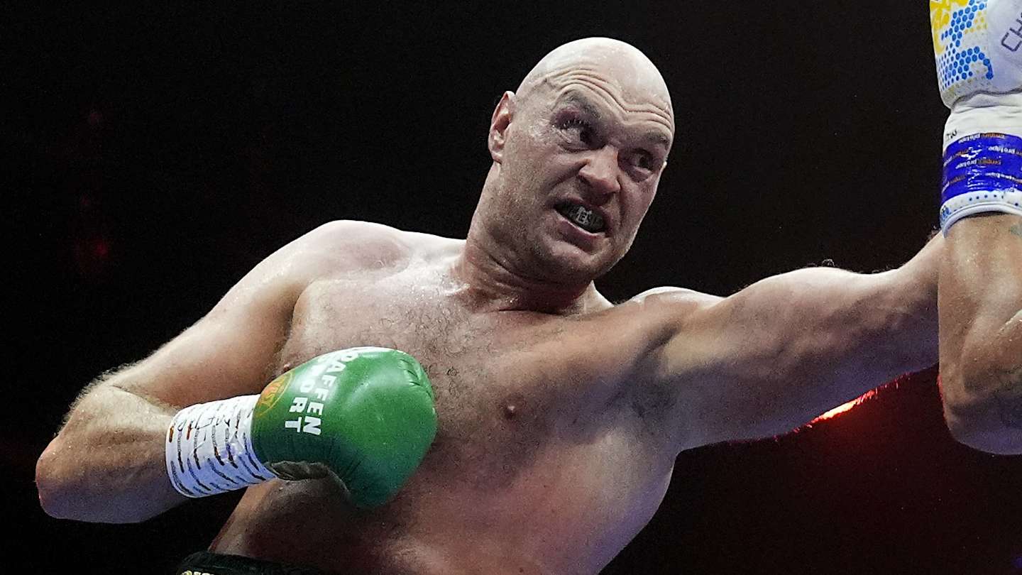 Tyson Fury powraca do ringu. Stoczy walkę z Arslanbekiem Makhmudov na gali Netflixa