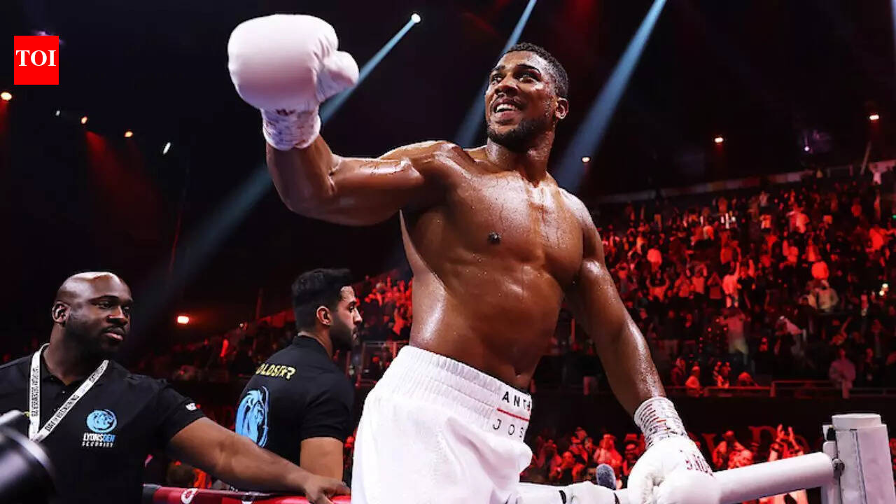 Eddie Hearn ujawnia: Anthony Joshua odrzucił bezpośrednią ofertę Dana White'a