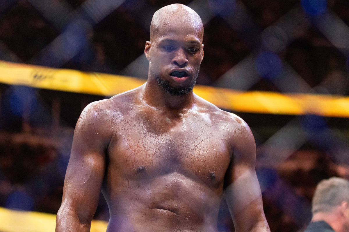 „To całkiem frustrujące”: MVP pragnie przedłużenia kontraktu z UFC, narzekając na matchmakerów
