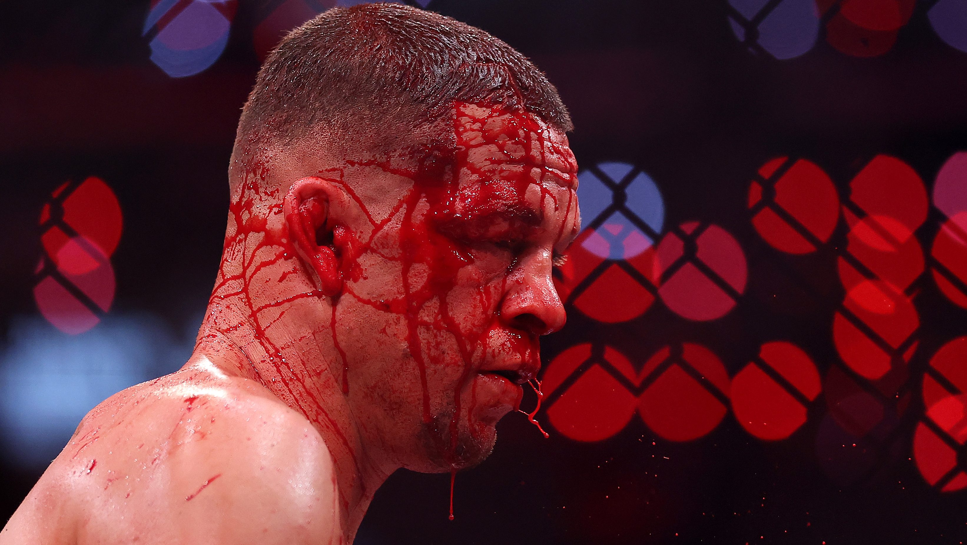 Jacob 'Stitch' Duran tłumaczy, dlaczego przerwał walkę Natega Diaza
