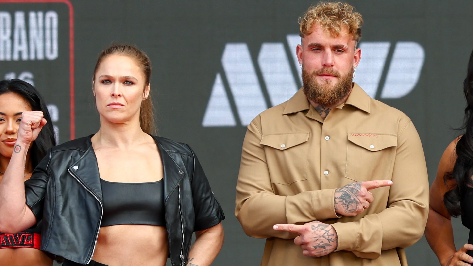 Jake Paul inwestuje w boks kobiecy. Inspiracją Ronda Rousey