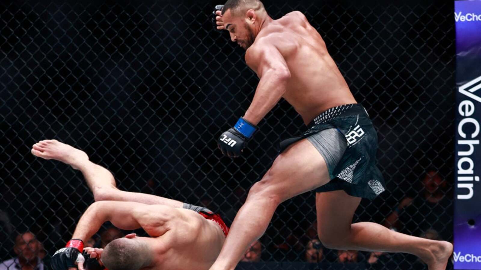 Jiri Prochazka o kulisach negocjacji po porażce z Carlosem Ulbergiem na UFC 327