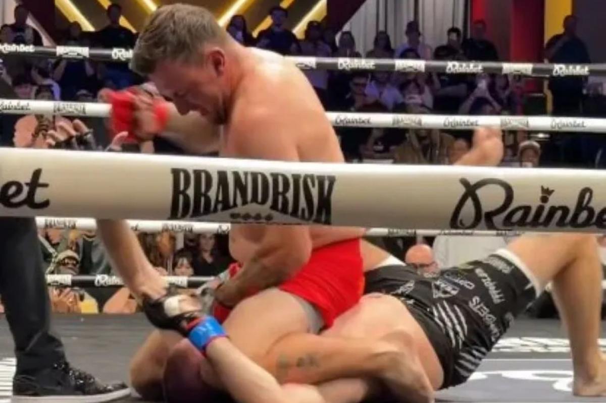 Johnny Manziel udanie debiutuje w MMA. Były gwiazdor NFL pokonał influencera w UFC Apex