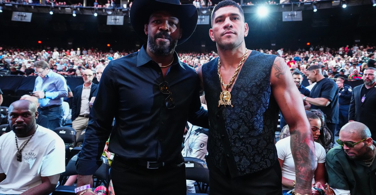 Jon Jones pewny wygranej z Alexem Pereirą: „Poddałbym go dość szybko”