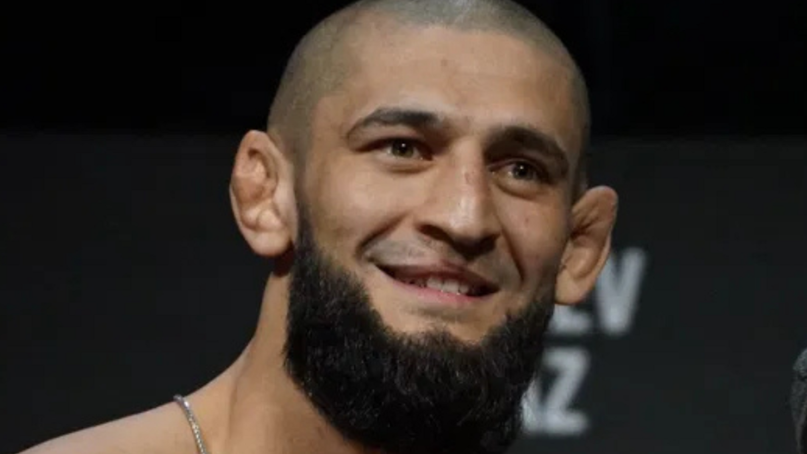 Khamzat Chimaev trenuje z mistrzem wagi półciężkiej przed walką ze Stricklandem