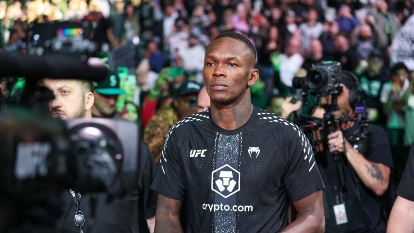 Michael Bisping uważa, że Israel Adesanya powinien przejść na emeryturę po gali UFC w Seattle