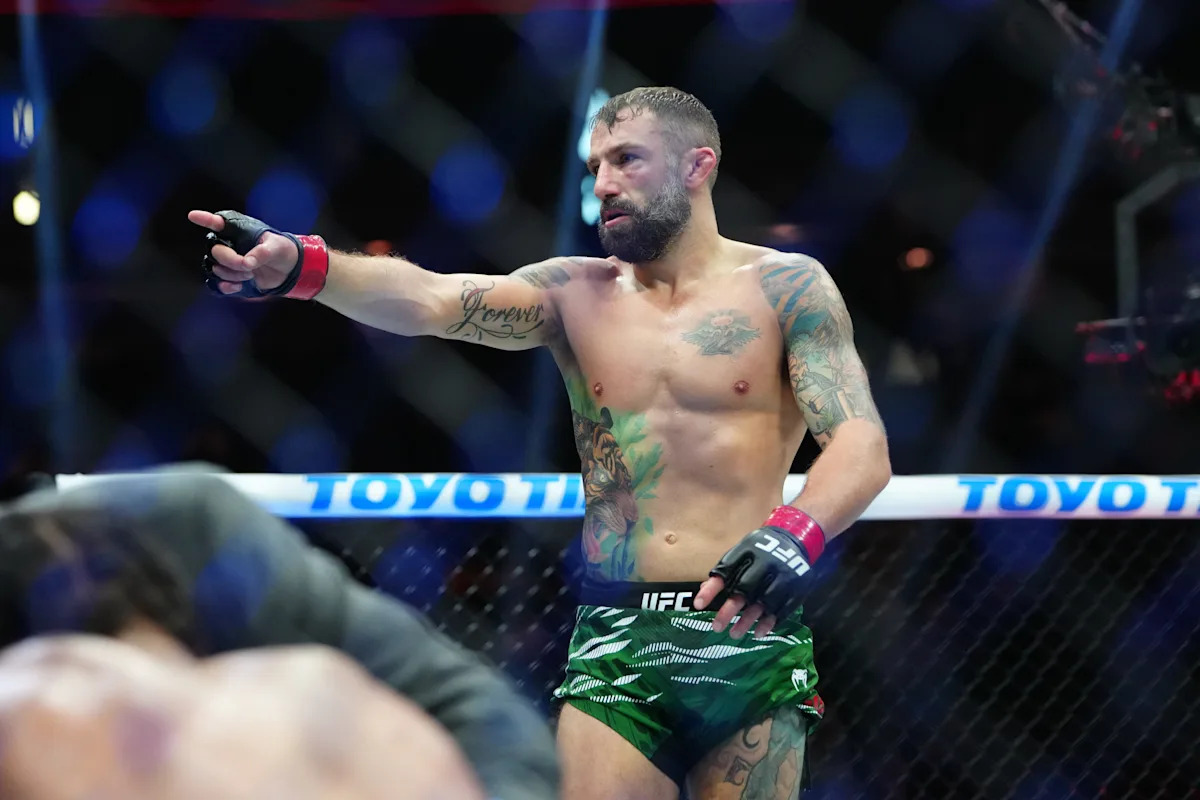 Michael Chiesa szuka nowego rywala na pożegnalną walkę podczas UFC w Seattle