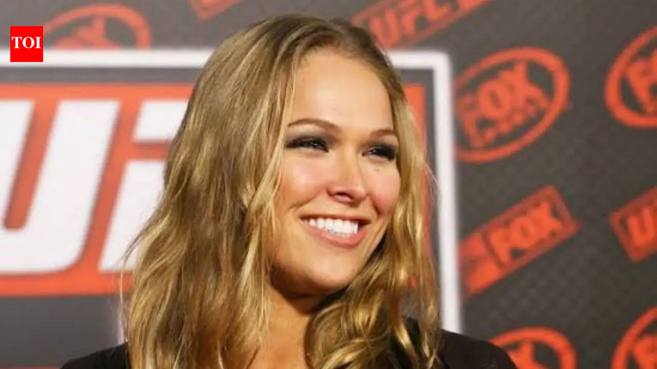 Ronda Rousey odpowiada na krytykę wieku przed powrotem do MMA z Giną Carano