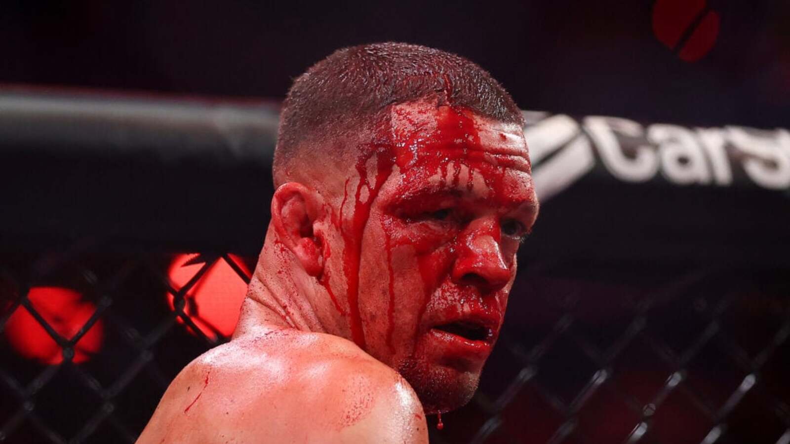 Charles Oliveira kpi z Nate Diaza po jego porażce na Netflixie: „Wyglądał jak pijany bezdomny”