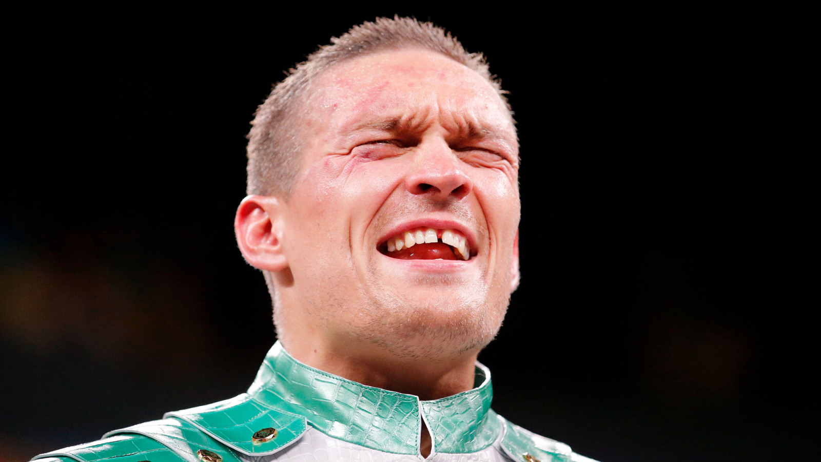 Walka Oleksandra Usyka z Rico Verhoevenem zagrożona? Pojawiają się obawy o bezpieczeństwo