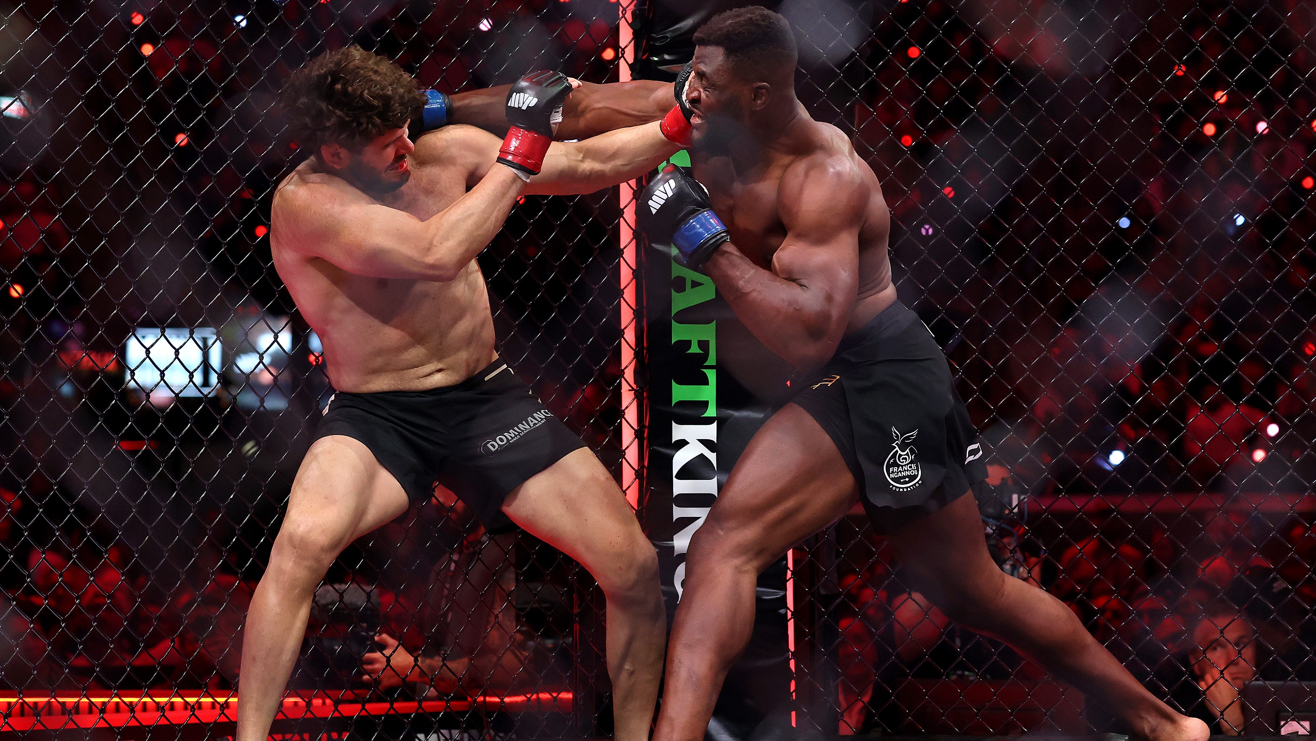Philipe Lins reaguje na brutalne nokautujące porażkę z Francisem Ngannou