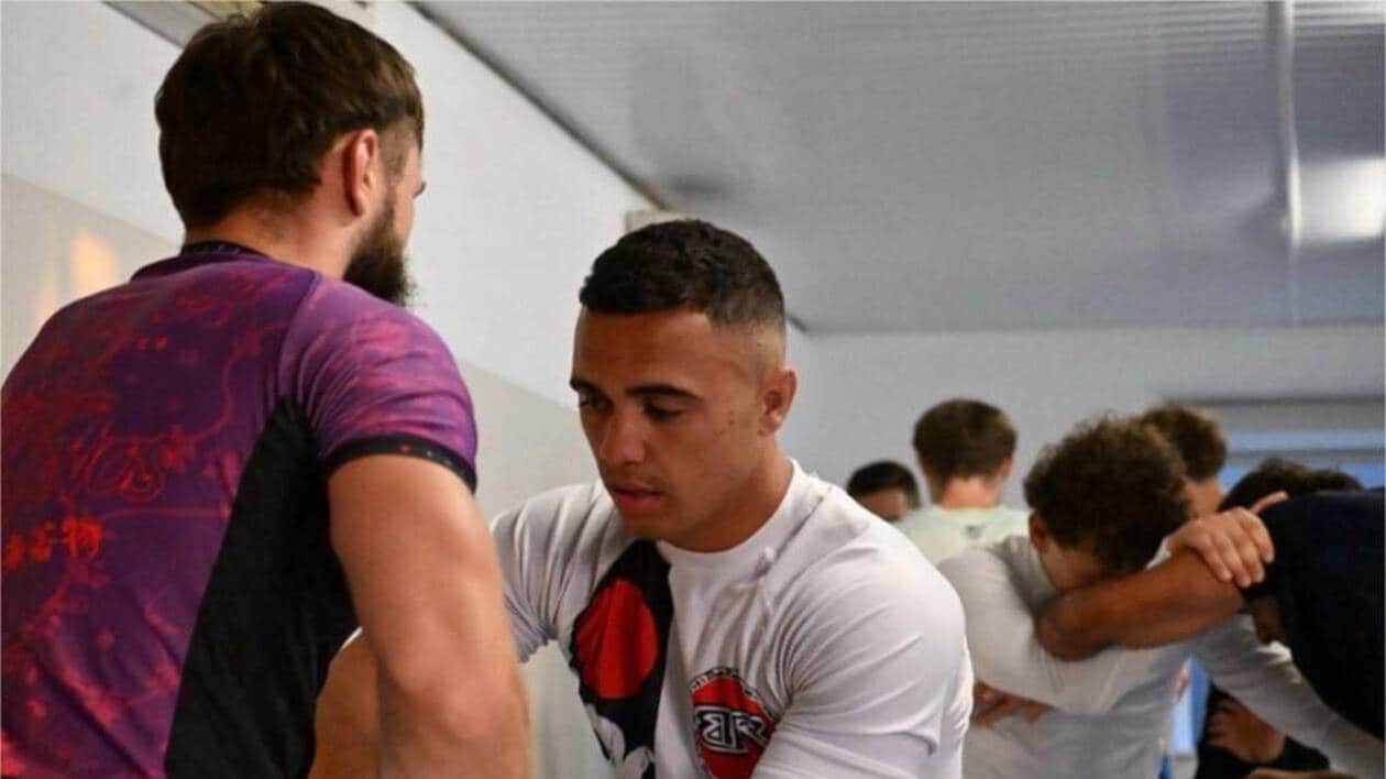 Tom Belmont: od strażaka do zawodowego MMA. Debiut na gali w Nantes
