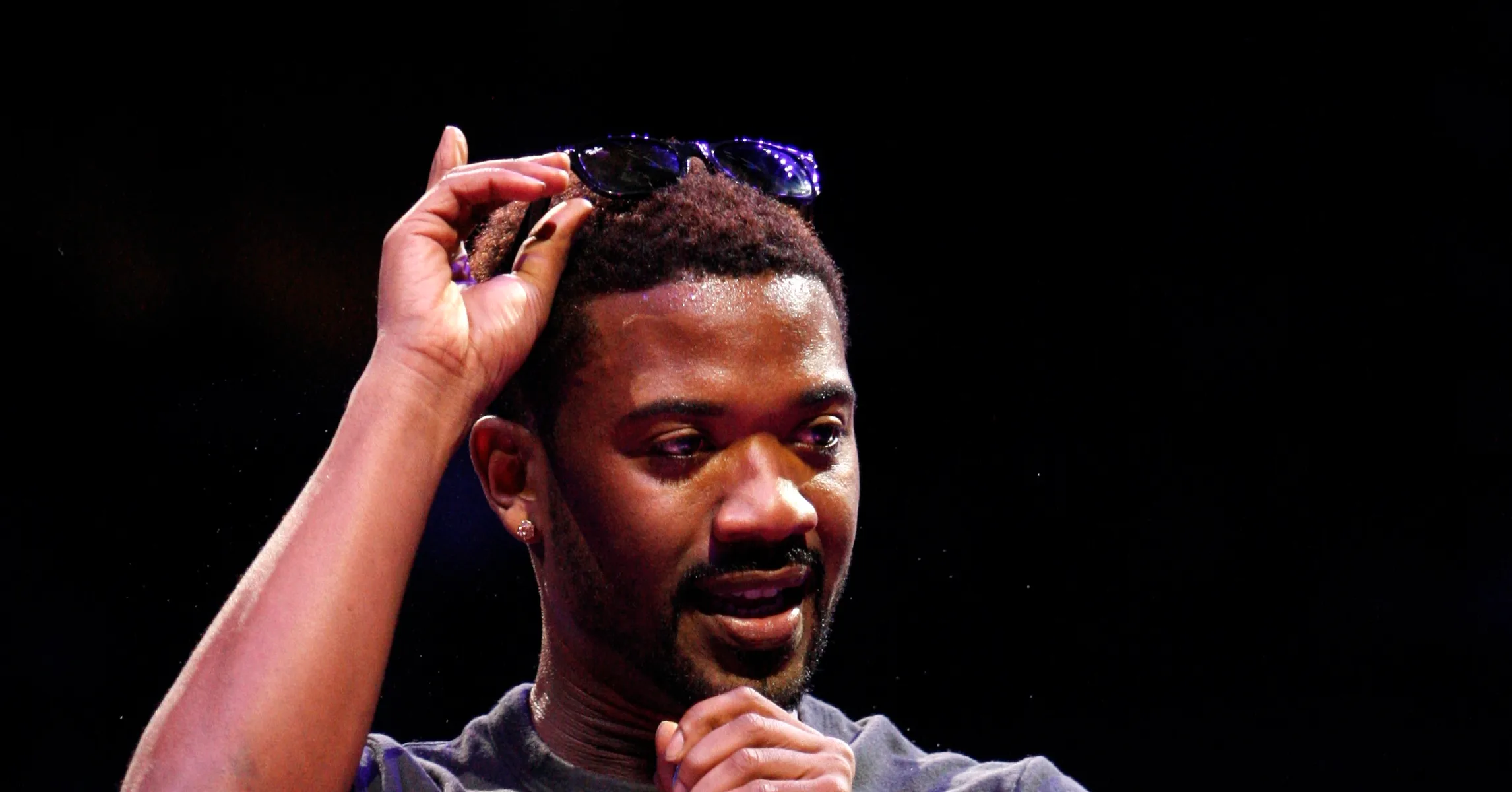 Ray J wygrywa z Orlando Brownem po chaotycznej walce bokserskiej w Atlancie