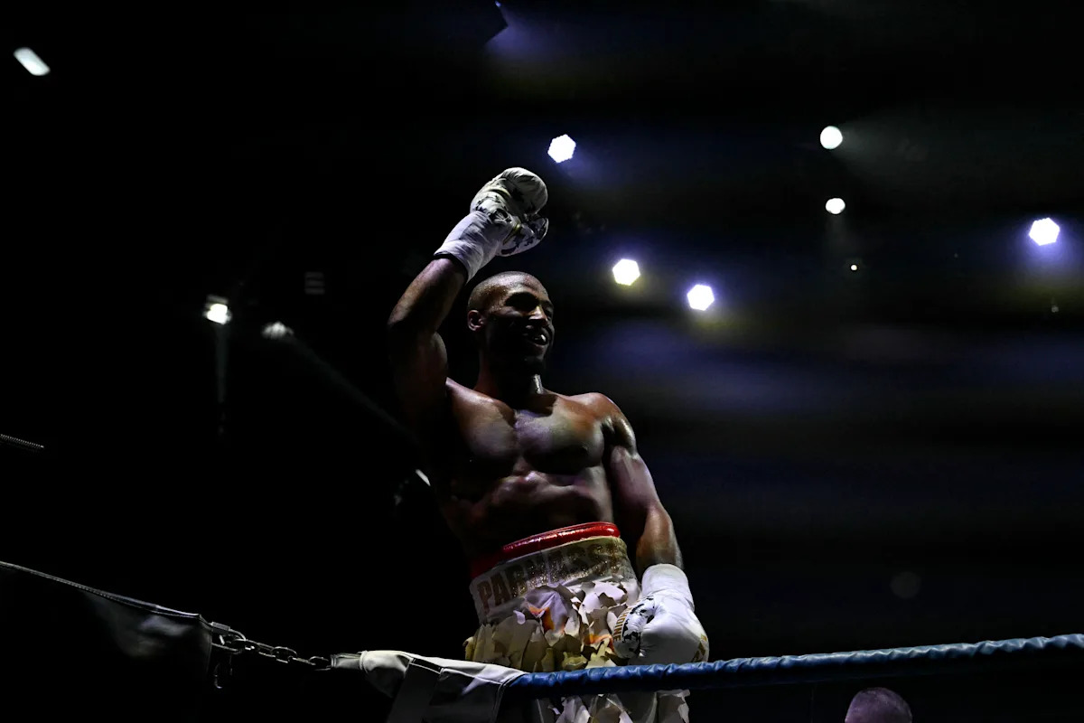 Jake Paul szykuje mocne sportowe wzmocnienia na debiut MMA w serwisie Netflix