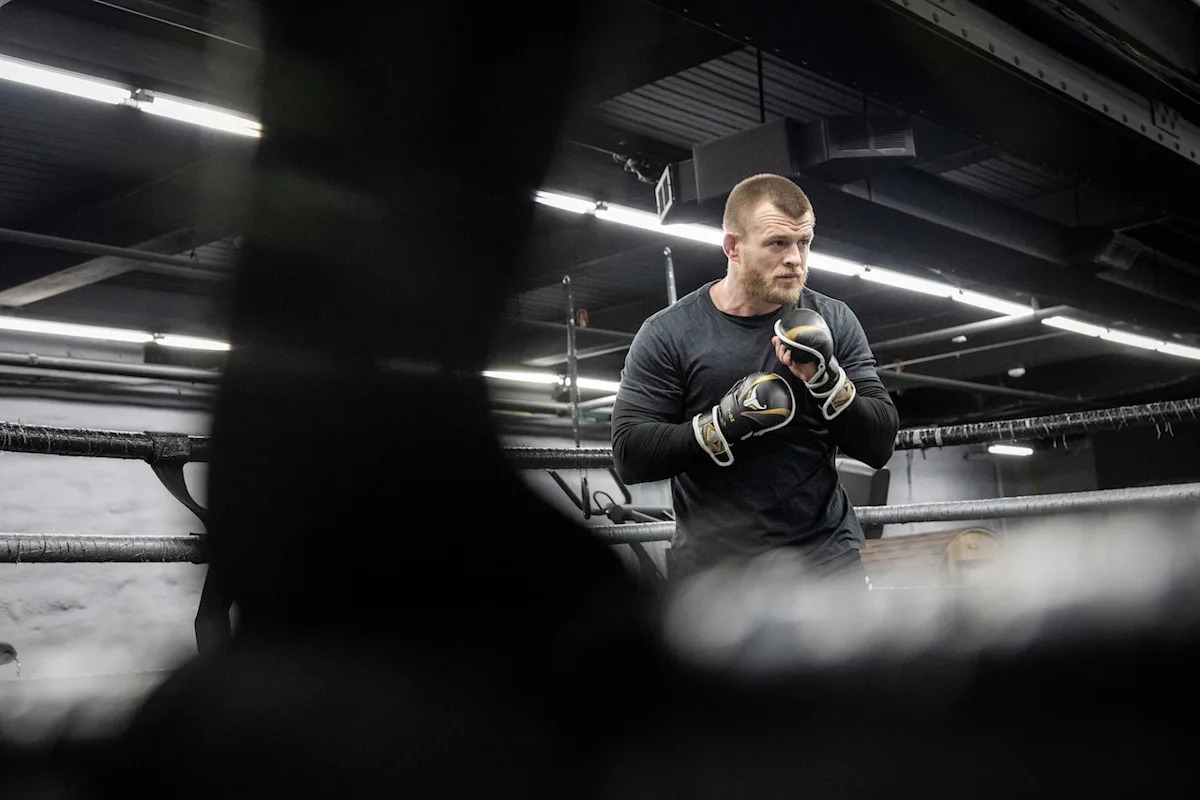 Pat Casey „Gorilla Ninja” powraca do ringu: Walka o czołową dziesiątkę rankingu walk na gołe pięści