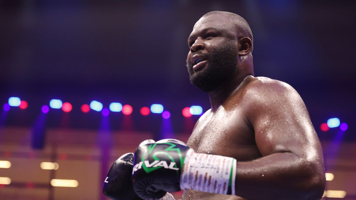 Martin Bakole oskarża promotora o próbę zniszczenia jego kariery