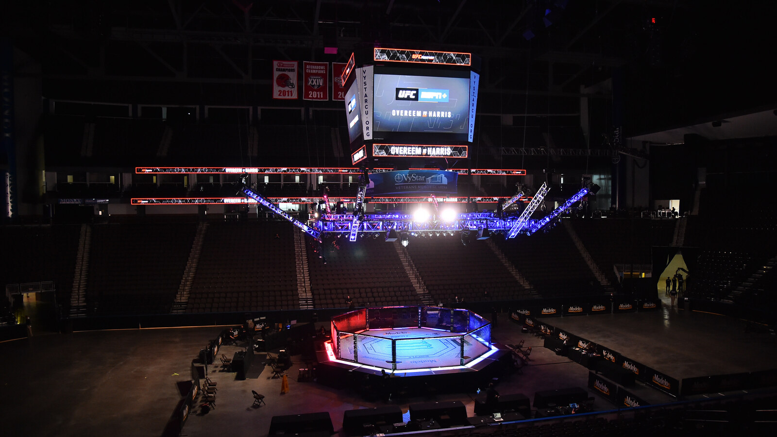 UFC organizuje galę w Baku: Wydarzenie w cieniu wielkich emocji