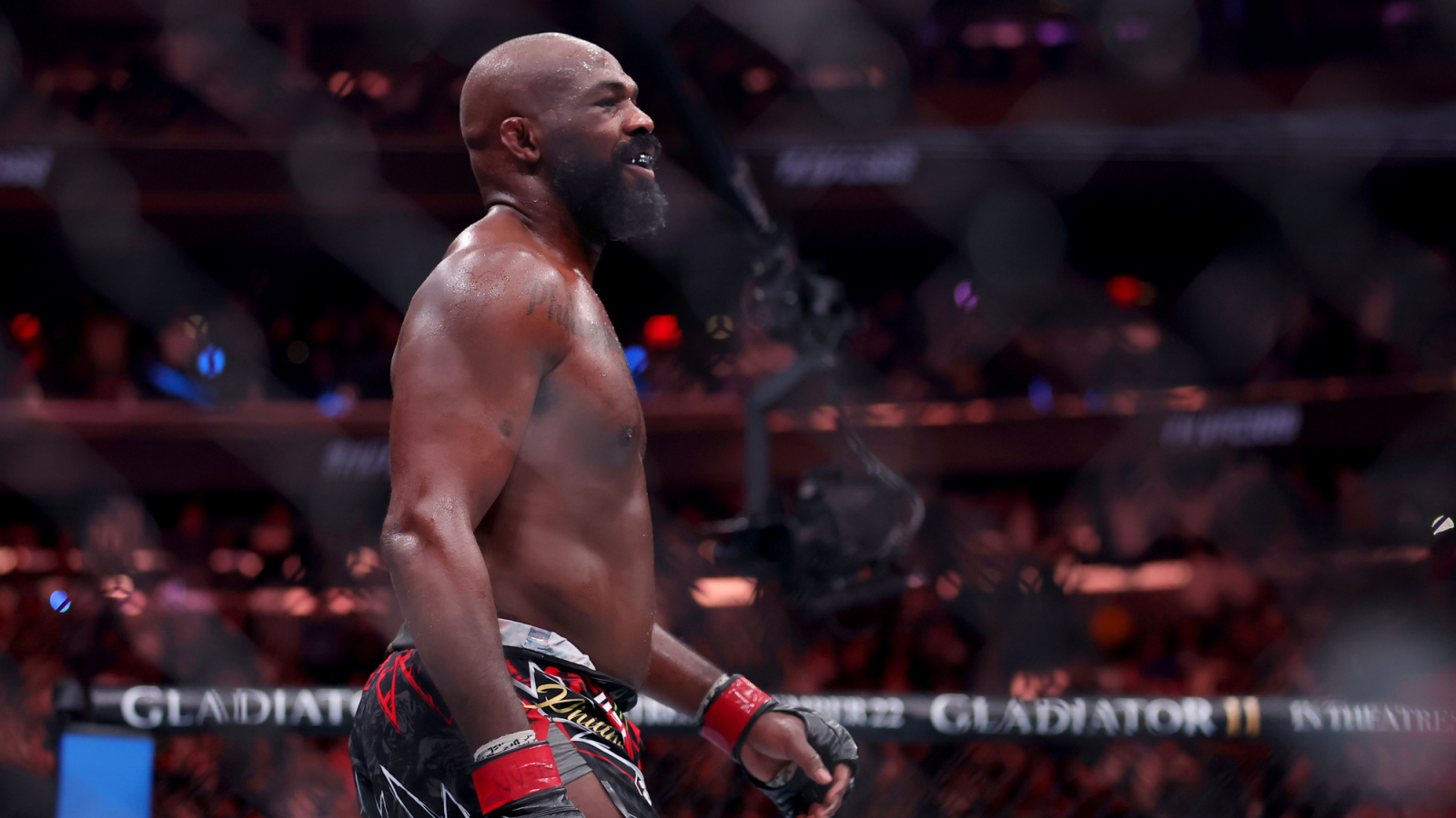 UFC kontraktuje utalentowanego prospekta. Dana White porównuje go do Jona Jonesa