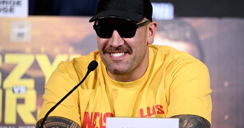 Nelson Asofa-Solomona i Jarrod Wallace wymieniają ciosy słowne przed bokserskim starciem